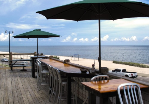 The Top Seafood Restaurants in Gulfport, MS with Ocean Views